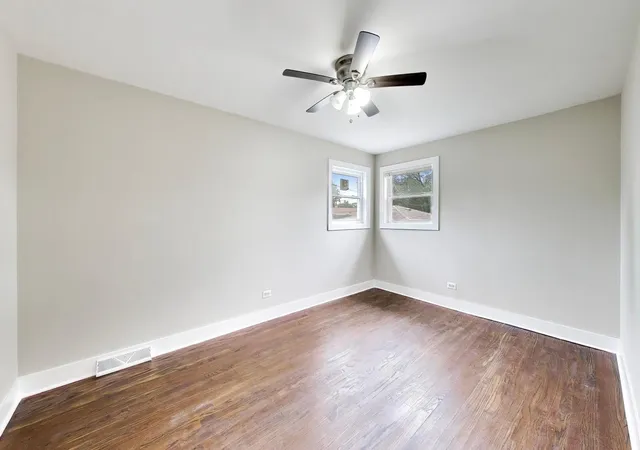 Photo 4 of Single family home for sale at 14129 S La Salle St, Riverdale, IL 60827 | MLS# 12773879 | Listing updated on 2026-10-06