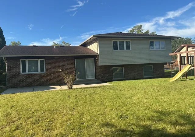 Photo 1 of Single family home for sale at 5304 Arquilla Dr, Richton Park, IL 60471 | MLS# 12773914 | Listing updated on 2026-10-06