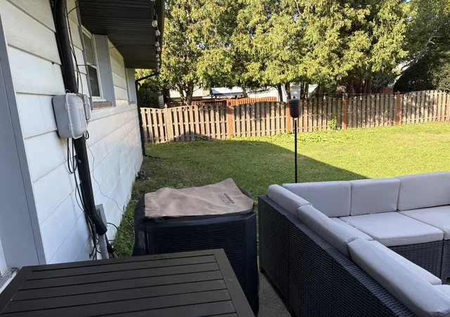 Photo 4 of Single family home for sale at 10159 S Kolin Ave, Oak Lawn, IL 60453 | MLS# 12773946 | Listing updated on 2026-10-06