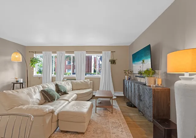 Photo 3 of Condo for sale at 8500 Skokie Blvd #1D, Skokie, IL 60077 | MLS# 12773951 | Listing updated on 2026-10-07