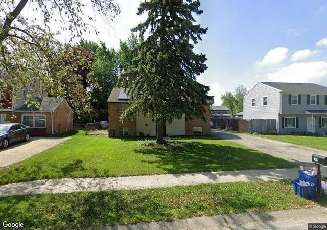 Photo 1 of Single family home for sale at 148 Oxford Rd, Bolingbrook, IL 60440 | MLS# 12773958 | Listing updated on 2026-10-01