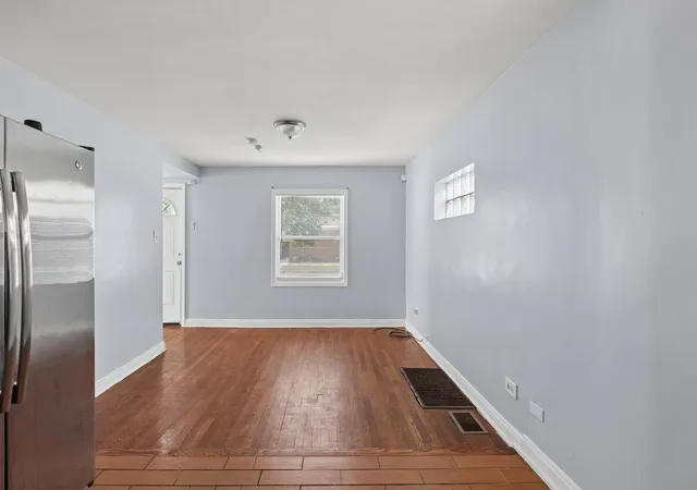 Photo 4 of Single family home for sale at 10107 S Paxton Ave, Chicago, IL 60617 | MLS# 12773961 | Listing updated on 2026-10-09