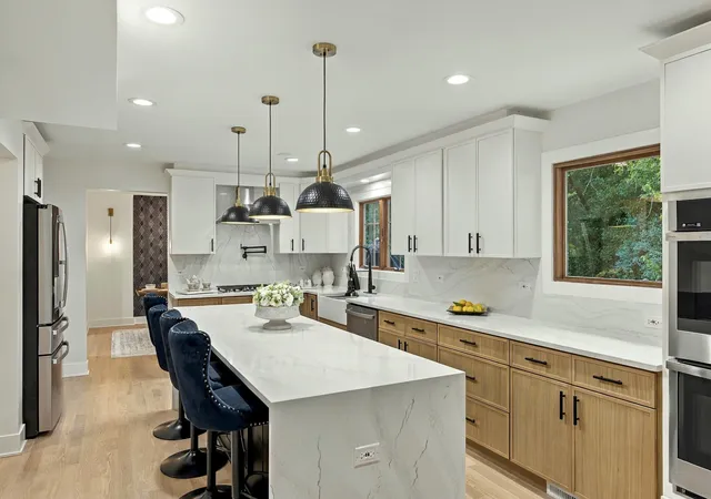 Photo 3 of Single family home for sale at 505 Bernie Ct, Naperville, IL 60565 | MLS# 12773998 | Listing updated on 2026-10-07