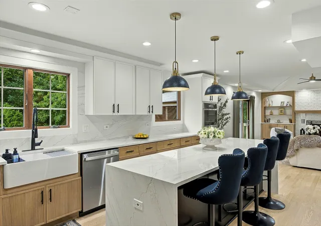 Photo 4 of Single family home for sale at 505 Bernie Ct, Naperville, IL 60565 | MLS# 12773998 | Listing updated on 2026-10-07