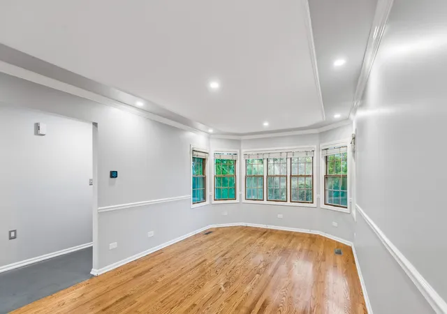 Photo 3 of Single family home for sale at 15 Winding Branch Rd, Hawthorn Woods, IL 60047 | MLS# 12774007 | Listing updated on 2026-10-07