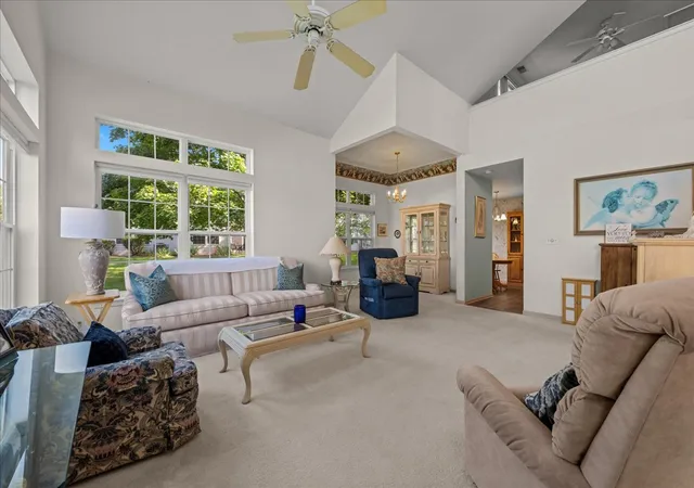 Photo 3 of Townhouse for sale at 1641 Abington Ln, North Aurora, IL 60542 | MLS# 12774019 | Listing updated on 2026-10-03