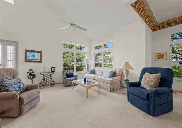 Photo 4 of Townhouse for sale at 1641 Abington Ln, North Aurora, IL 60542 | MLS# 12774019 | Listing updated on 2026-10-03