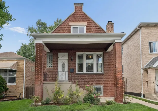 Photo 2 of Single family home for sale at 6437 26th Street, Berwyn, IL 60402 | MLS# 12774024 | Listing updated on 2026-10-07