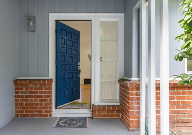 Photo 2 of Single family home for sale at 3215 Guido St, Oakland, CA 94602 | MLS# 12774040 | Listing updated on 2026-10-03