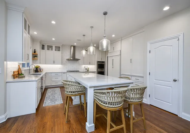 Photo 2 of Single family home for sale at 830 N Sleight St, Naperville, IL 60563 | MLS# 12774045 | Listing updated on 2026-10-07
