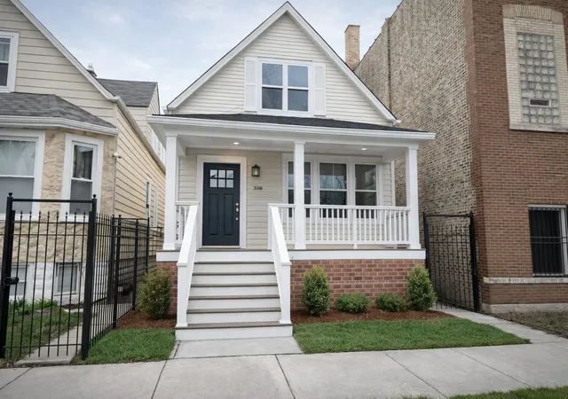 Single family home for sale at 6953 S Elizabeth St, Chicago, IL 60636 | MLS# 12774066