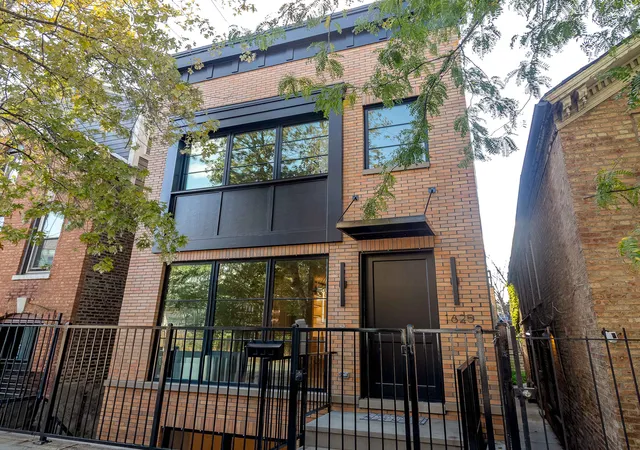 Single family home for sale at 1625 W Julian St, Chicago, IL 60622 | MLS# 12774089