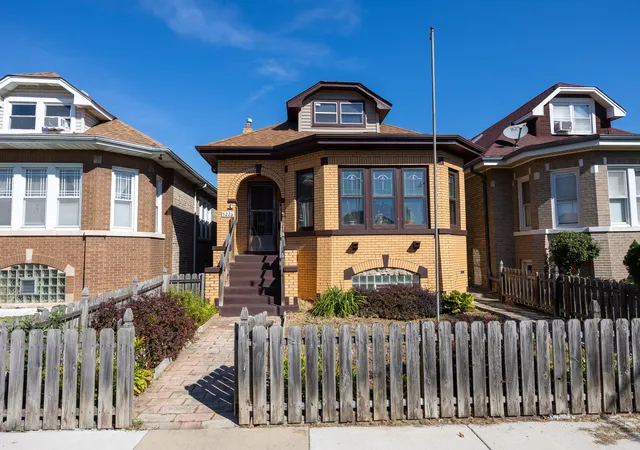 Single family home for sale at 5226 W Wolfram St, Chicago, IL 60641 | MLS# 12774123