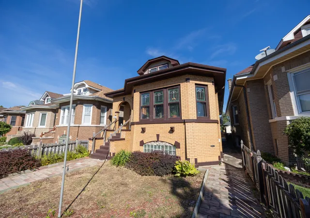 Photo 1 of Single family home for sale at 5226 W Wolfram St, Chicago, IL 60641 | MLS# 12774123 | Listing updated on 2026-10-07