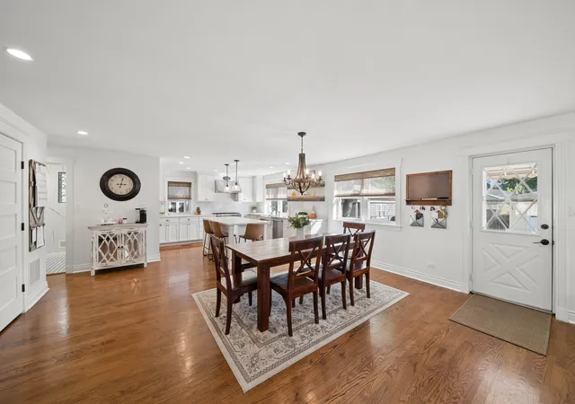 Photo 4 of Single family home for sale at 9043 Bartlett Ave, Brookfield, IL 60513 | MLS# 12774140 | Listing updated on 2026-10-07