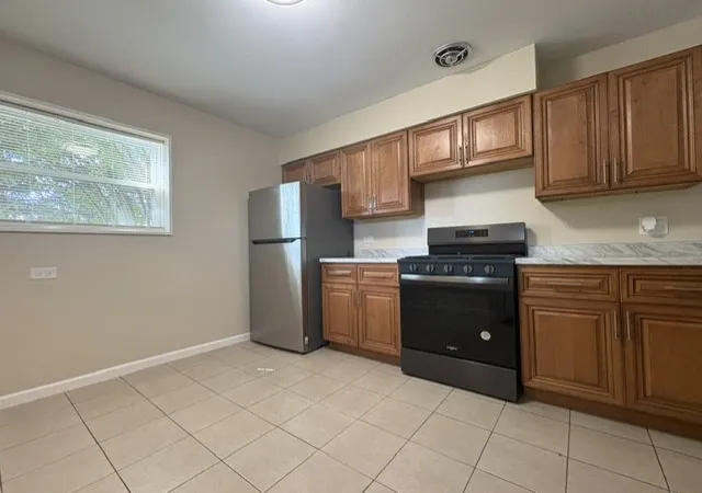 Photo 3 of Townhouse for sale at 180 E Northwest Hwy #A, Des Plaines, IL 60016 | MLS# 12774166 | Listing updated on 2026-10-07