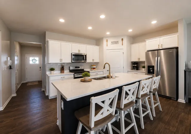 Photo 3 of Single family home for sale at 1200 Redtail Cir, Woodstock, IL 60098 | MLS# 12774180 | Listing updated on 2026-10-07
