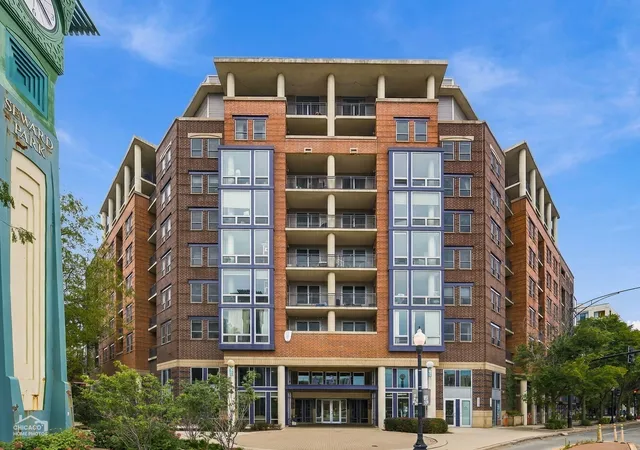 Condo for sale at 437 W Division St #515, Chicago, IL 60610 | MLS# 12774194