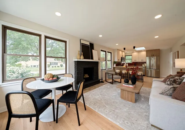Photo 3 of Single family home for sale at 4333 W Main St, Skokie, IL 60076 | MLS# 12774199 | Listing updated on 2026-10-07