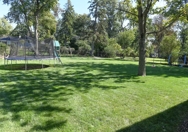 Photo 3 of Single family home for sale at 133 Linden Dr, Frankfort, IL 60423 | MLS# 12774206 | Listing updated on 2026-10-06