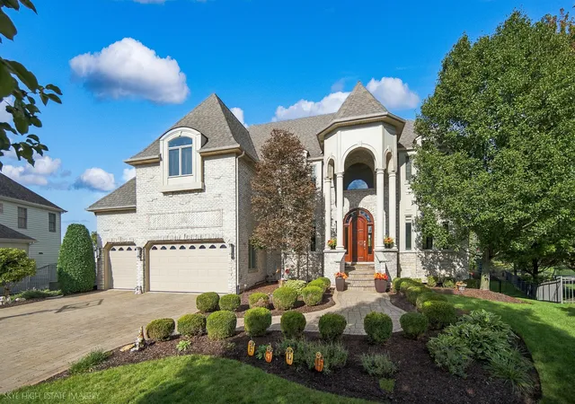 Photo 1 of Single family home for sale at 3131 Kewanee Ln, Naperville, IL 60564 | MLS# 12774234 | Listing updated on 2026-10-07