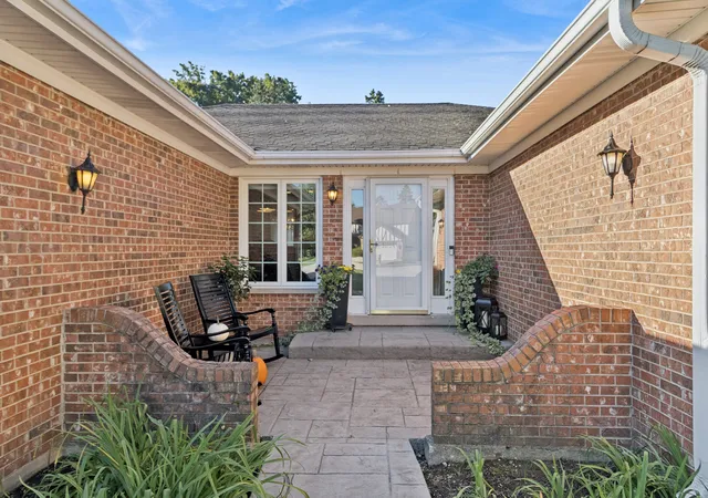 Photo 2 of Single family home for sale at 419 W Marion St, Prospect Heights, IL 60070 | MLS# 12774240 | Listing updated on 2026-10-07
