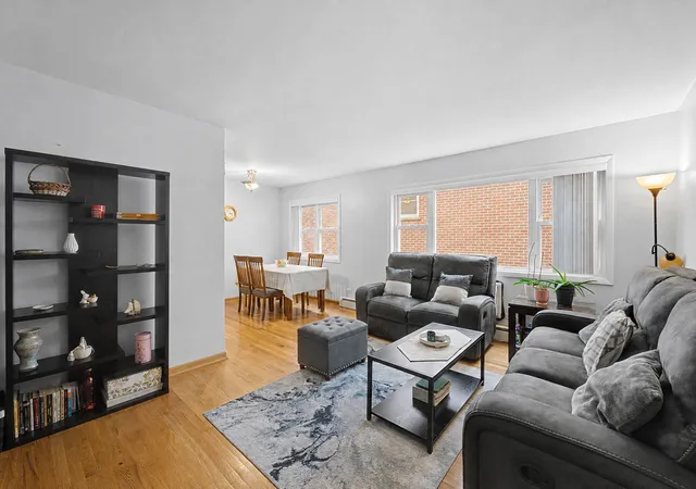 Photo 3 of Condo for sale at 6043 N Northwest Hwy #5, Chicago, IL 60631 | MLS# 12774242 | Listing updated on 2026-10-07