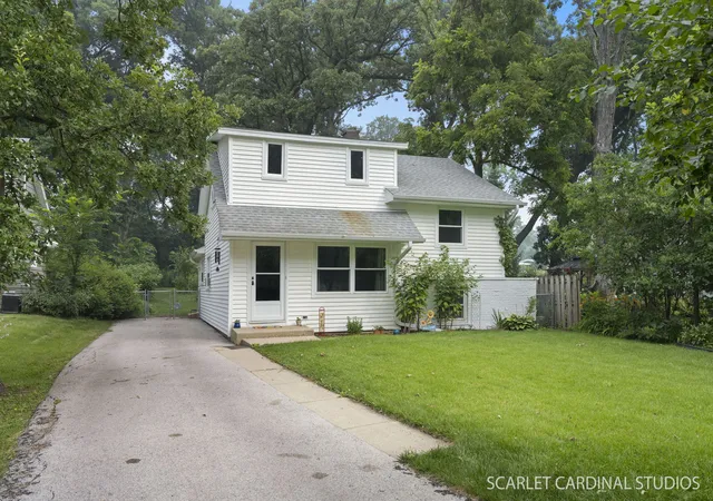 Single family home for sale at 46 S Glenview Ave, Lombard, IL 60148 | MLS# 12774244