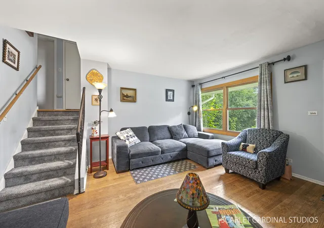 Photo 3 of Single family home for sale at 46 S Glenview Ave, Lombard, IL 60148 | MLS# 12774244 | Listing updated on 2026-10-07