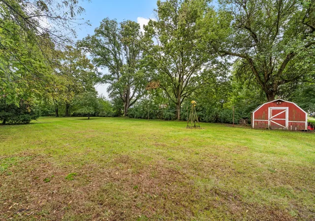 Photo 18 of Single family home for sale at 1315 Albany St, Erie, IL 61250 | MLS# 12774247 | Listing updated on 2026-10-07