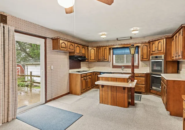 Photo 3 of Single family home for sale at 1315 Albany St, Erie, IL 61250 | MLS# 12774247 | Listing updated on 2026-10-07
