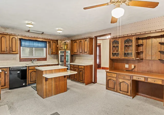 Photo 4 of Single family home for sale at 1315 Albany St, Erie, IL 61250 | MLS# 12774247 | Listing updated on 2026-10-07