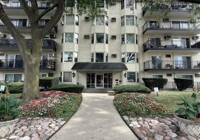 Photo 3 of Condo for sale at 5506 Lincoln Ave #516, Morton Grove, IL 60053 | MLS# 12774260 | Listing updated on 2026-10-07