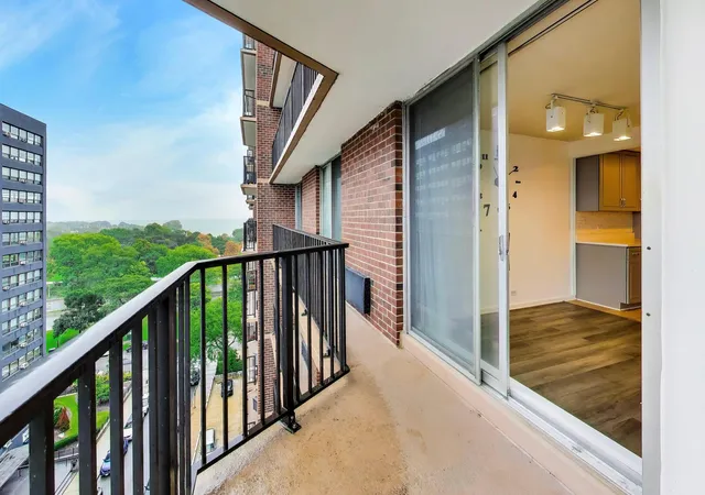 Photo 3 of Condo for sale at 4170 N Marine Dr #12K, Chicago, IL 60613 | MLS# 12774265 | Listing updated on 2026-10-21