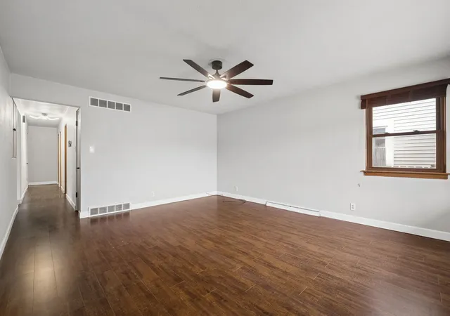 Photo 2 of Single family home for sale at 1104 N Prairie Ave, Joliet, IL 60435 | MLS# 12774269 | Listing updated on 2026-10-07