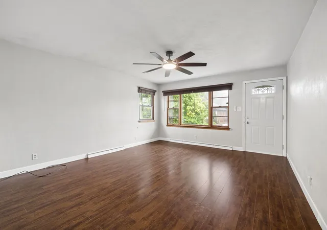 Photo 3 of Single family home for sale at 1104 N Prairie Ave, Joliet, IL 60435 | MLS# 12774269 | Listing updated on 2026-10-07