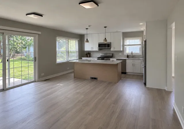 Photo 3 of Single family home for sale at 1413 Swallow St, Naperville, IL 60565 | MLS# 12774274 | Listing updated on 2026-10-07