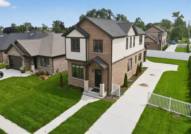 Photo 1 of Single family home for sale at 7957 W 73 Place, Bridgeview, IL 60455 | MLS# 12774278 | Listing updated on 2026-10-02