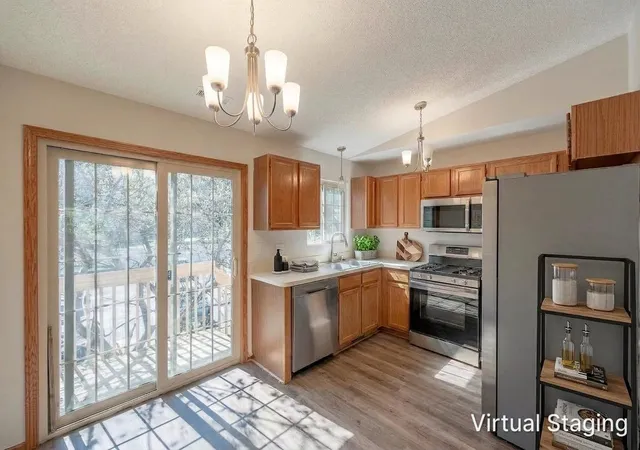 Photo 3 of Condo for sale at 529 E 9th Street #2, Lockport, IL 60441 | MLS# 12774279 | Listing updated on 2026-10-07