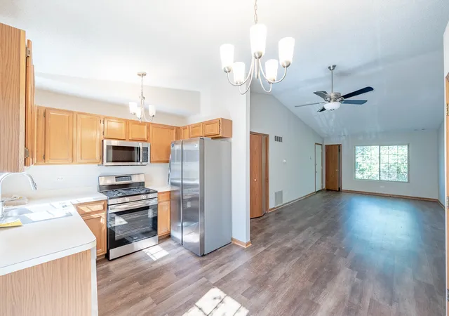 Photo 3 of Condo for sale at 529 E 9th Street #2, Lockport, IL 60441 | MLS# 12774279 | Listing updated on 2026-10-07