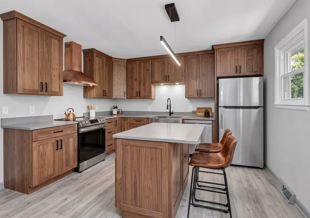 Photo 4 of Single family home for sale at 7714 Brookhaven Ave, Darien, IL 60561 | MLS# 12774348 | Listing updated on 2026-10-08