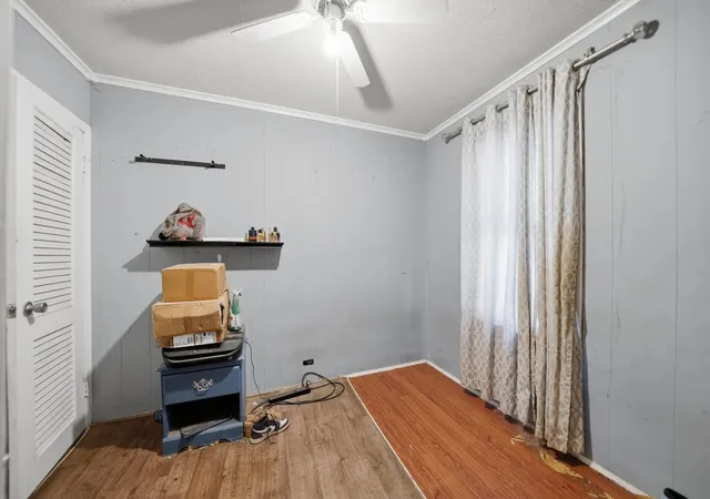 Photo 3 of Single family home for sale at 7025 W 73rd Place, Chicago, IL 60638 | MLS# 12774387 | Listing updated on 2026-10-03
