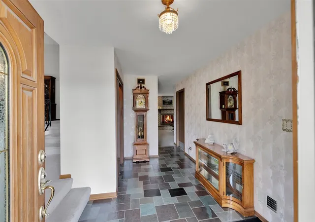 Photo 3 of Single family home for sale at 21w200 North Ln, Itasca, IL 60143 | MLS# 12774392 | Listing updated on 2026-10-07