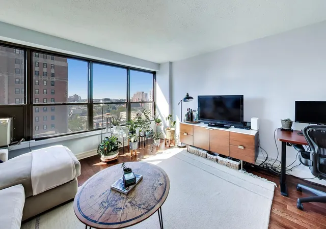Photo 3 of Condo for sale at 2930 N Sheridan Rd #1205, Chicago, IL 60657 | MLS# 12774436 | Listing updated on 2026-10-08