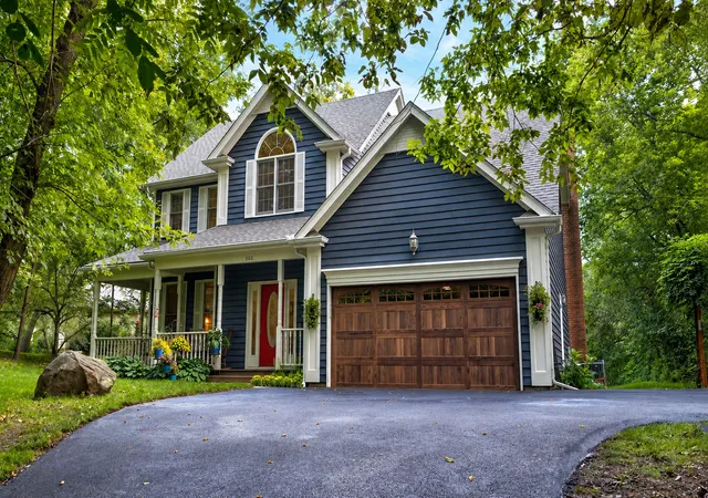 Photo 1 of Single family home for sale at 300 White Tail Ln, Ingleside, IL 60041 | MLS# 12774508 | Listing updated on 2026-10-07