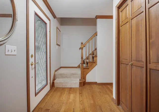 Photo 3 of Single family home for sale at 1871 Allen Dr, Geneva, IL 60134 | MLS# 12774531 | Listing updated on 2026-10-07