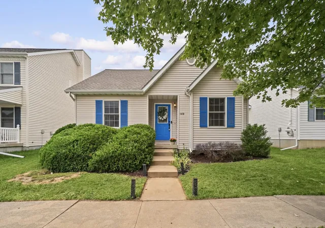 Photo 2 of Single family home for sale at 1419 S Smith Rd, Urbana, IL 61802 | MLS# 12774552 | Listing updated on 2026-10-08