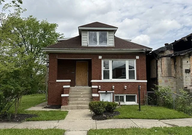Photo 1 of Sale Pending at 1344 W 108th Place, Chicago, IL 60643 | MLS# 12774599 | Listing updated on 2026-10-06