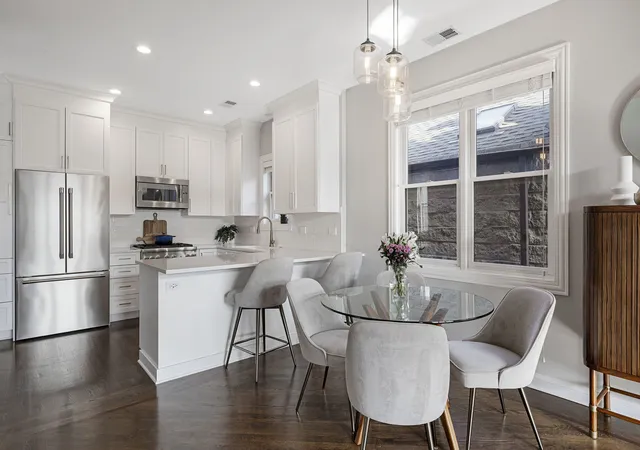 Photo 4 of Condo for sale at 3634 N Fremont St #4, Chicago, IL 60613 | MLS# 12774610 | Listing updated on 2026-10-21