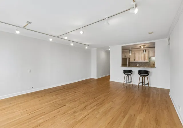 Photo 4 of Condo for sale at 260 E Chestnut St #2505, Chicago, IL 60611 | MLS# 12774627 | Listing updated on 2026-10-07